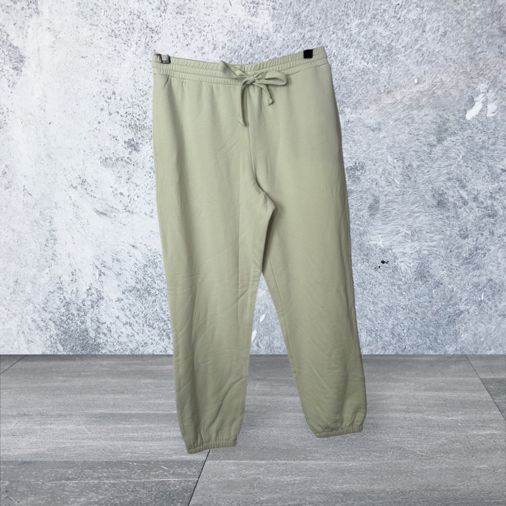 Women's Olive Green Jogger Pants nwt